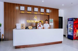 Sảnh khách sạn Yên Phong